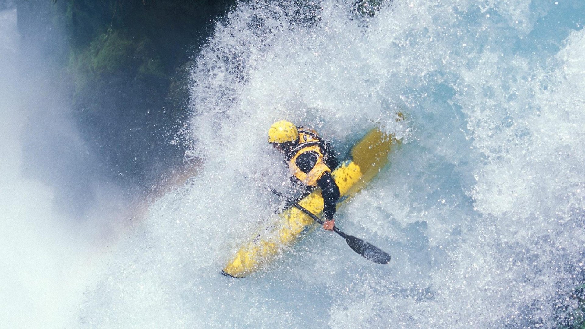 欧冠半决赛之夜，李刚仁持续制造杀伤，改写亚洲足球历史